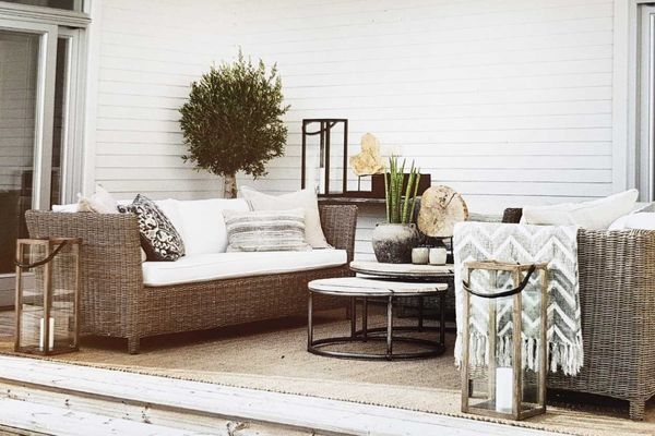 augusta outdoor sofa setting