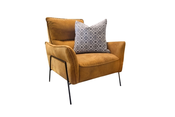 Atlas Chair (Caramel)